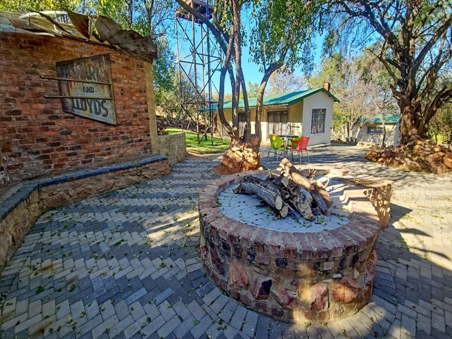 6 Bedroom Property for Sale in Parys Free State